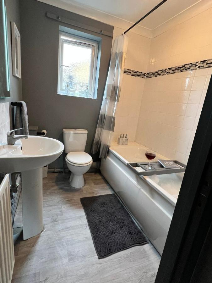 Lovely, Two Bedroom Apartment Central Location London Exteriör bild