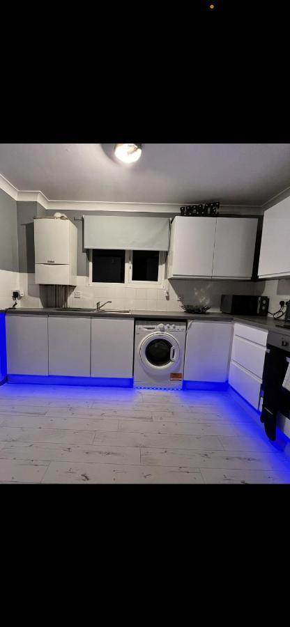 Lovely, Two Bedroom Apartment Central Location London Exteriör bild